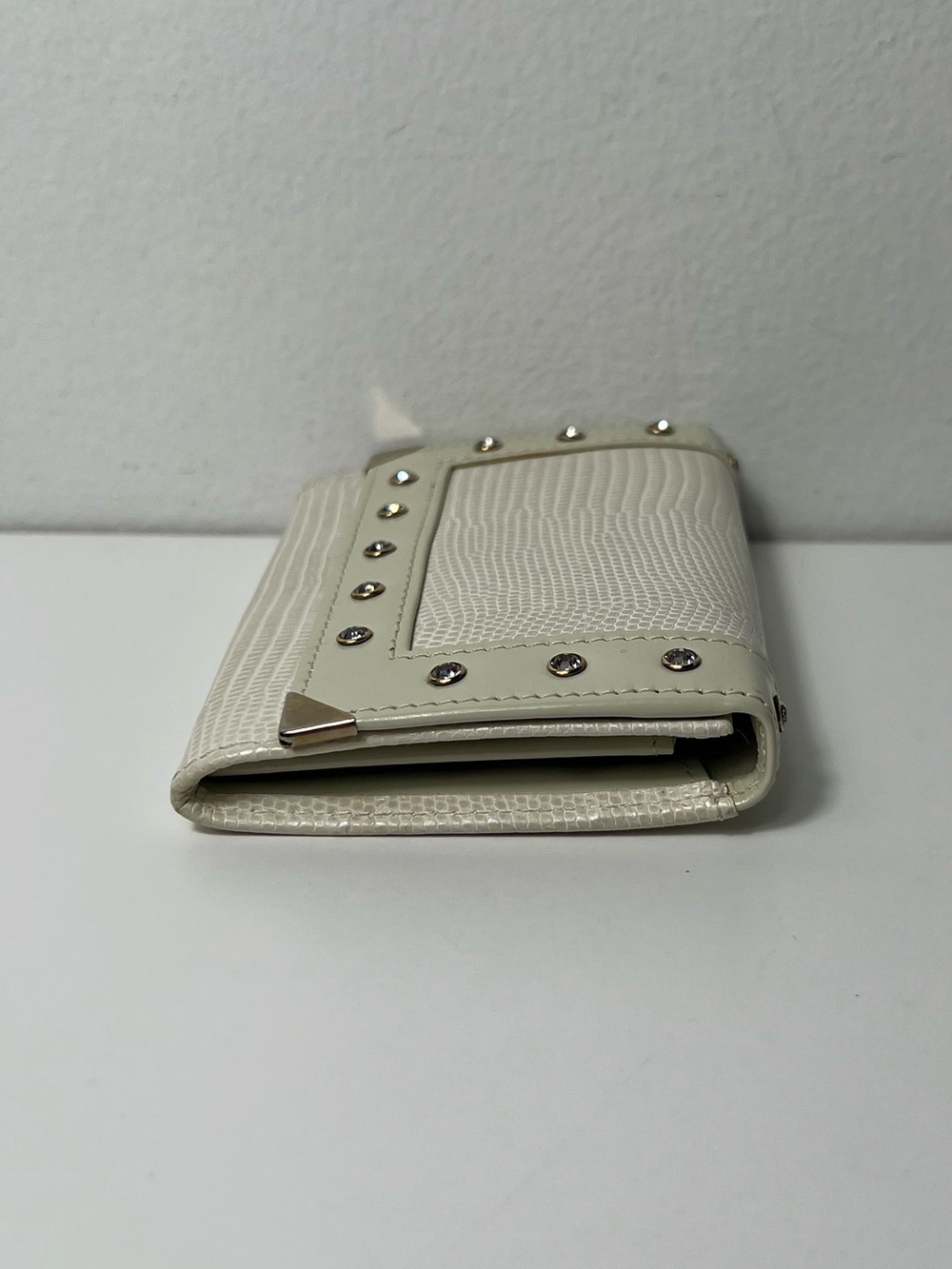 Swarovski Crystal Embellished Lizard Embossed Bifold Leather Wallet - Picture 4 of 10
